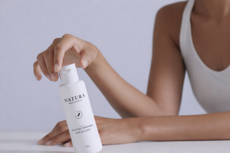 Энзимная пудра Natura Professional — решение против вросших волос и воспалений